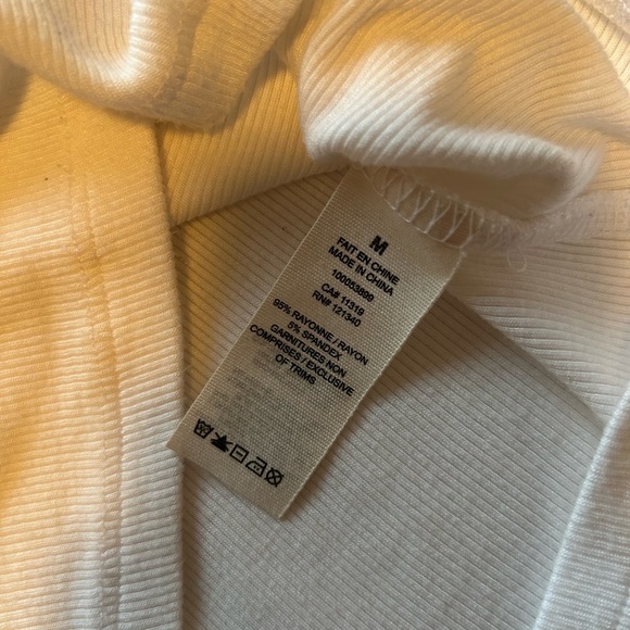 Garage White longsleeve - Picture 2 of 4